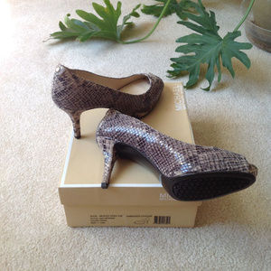 Heels- Michael Kors